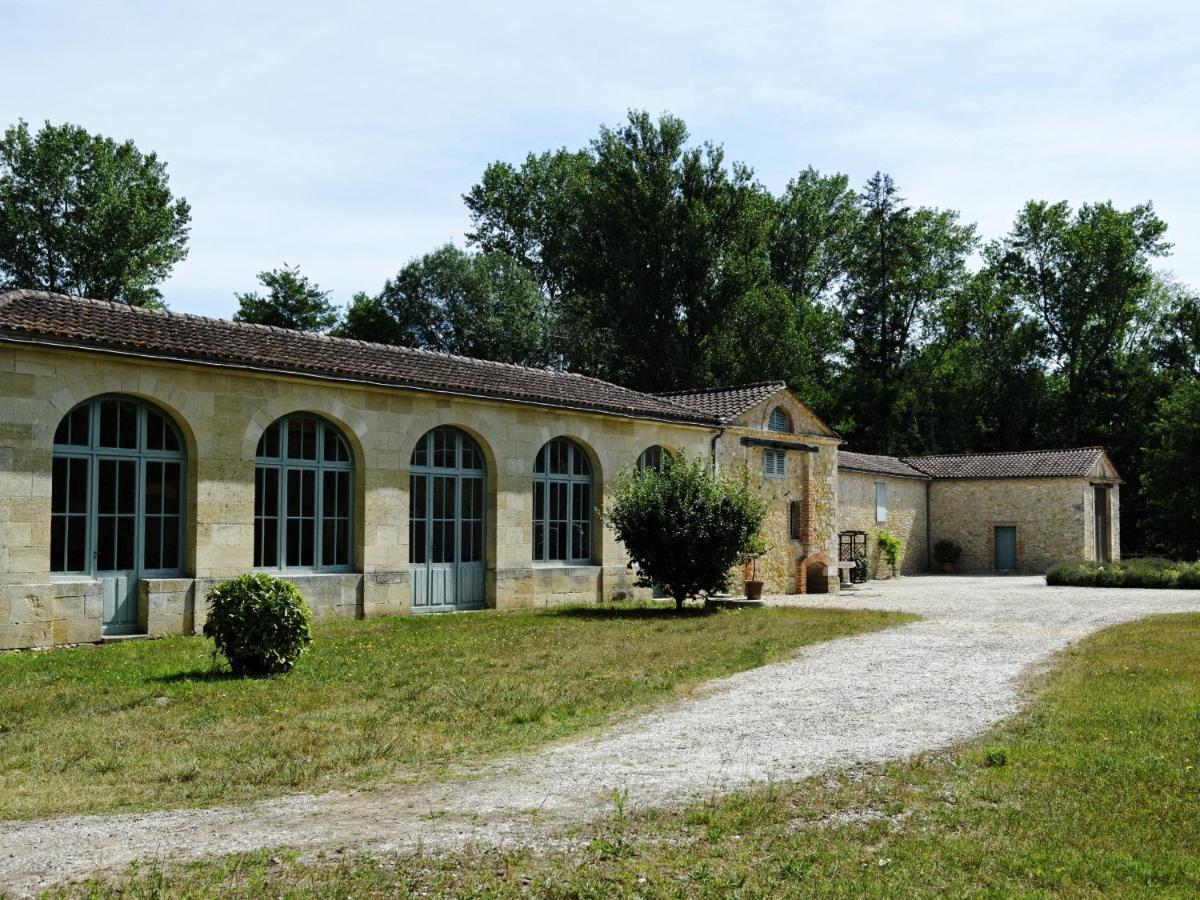 Chateau De L'Isle - Chambres D'Hotes Castelnau-de-Medoc Exterior photo