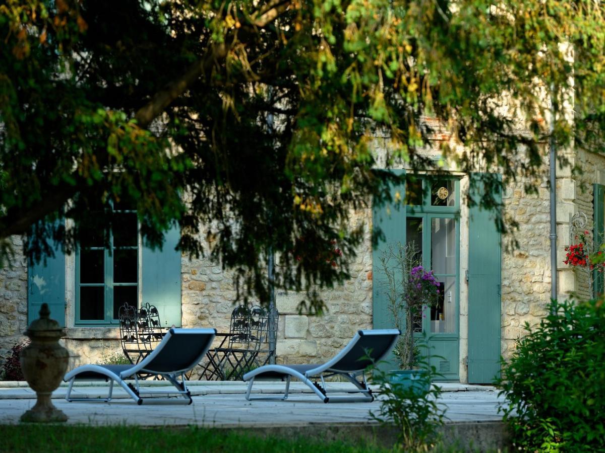 Chateau De L'Isle - Chambres D'Hotes Castelnau-de-Medoc Exterior photo